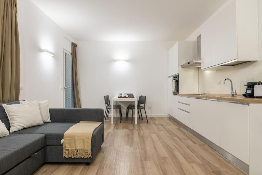 Mora Flexyrent A.C. - Colonne Daire Milano Dış mekan fotoğraf